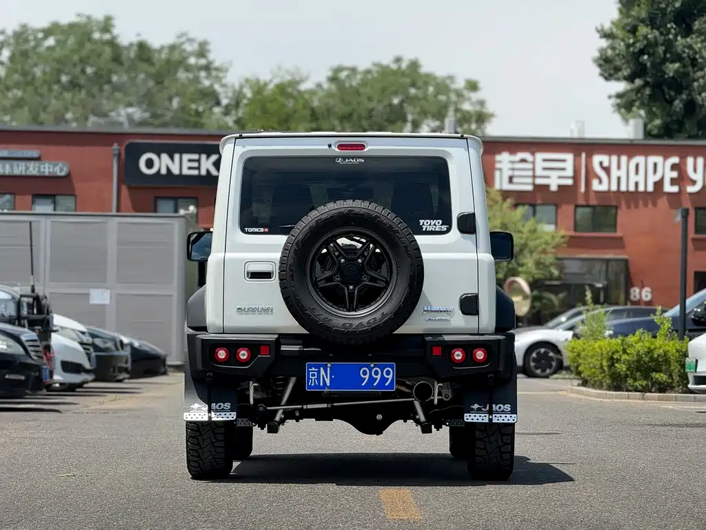 Suzuki Jimny 2026 — фото 17