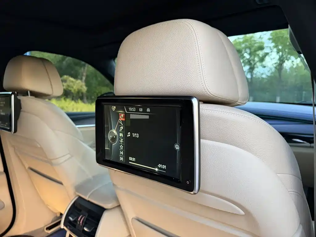 BMW X6 2015 — фото 14