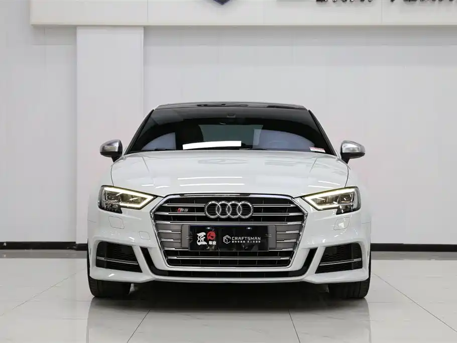 Audi S3 2019 — фото 17