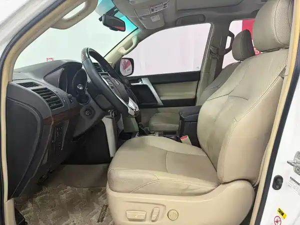 Toyota Prado 2014