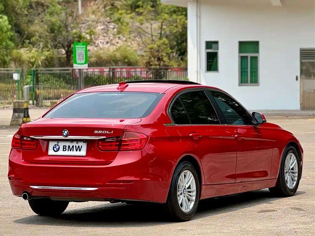 BMW 3 Series 2014 — фото 19