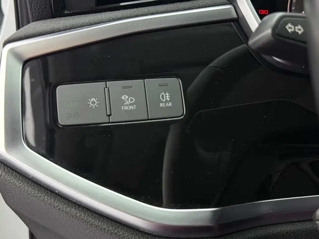 Audi Q3 2022 — фото 17