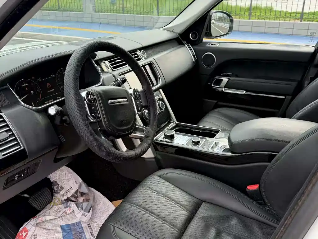 Land Rover Range Rover 2014