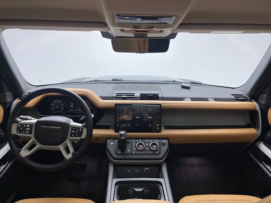 Land Rover Defender 2024 — фото 13