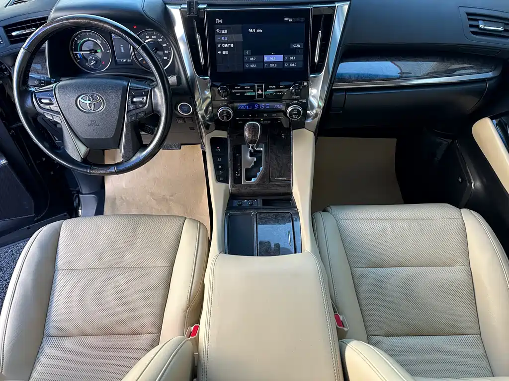Toyota Alphard 2020 — фото 7
