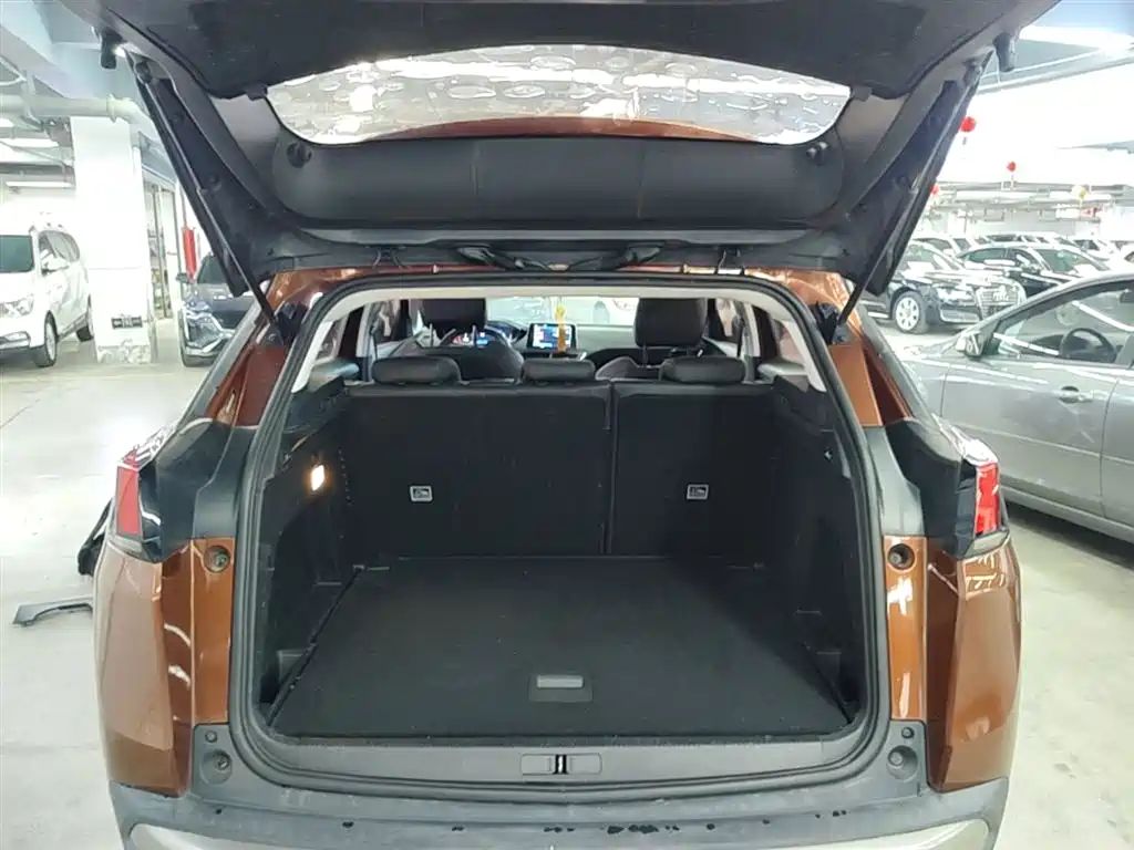 Peugeot 4008 2017 — фото 19