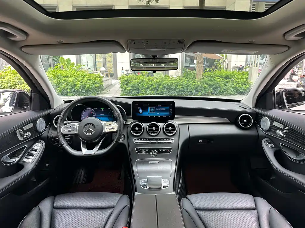 Mercedes-Benz C-Class 2020