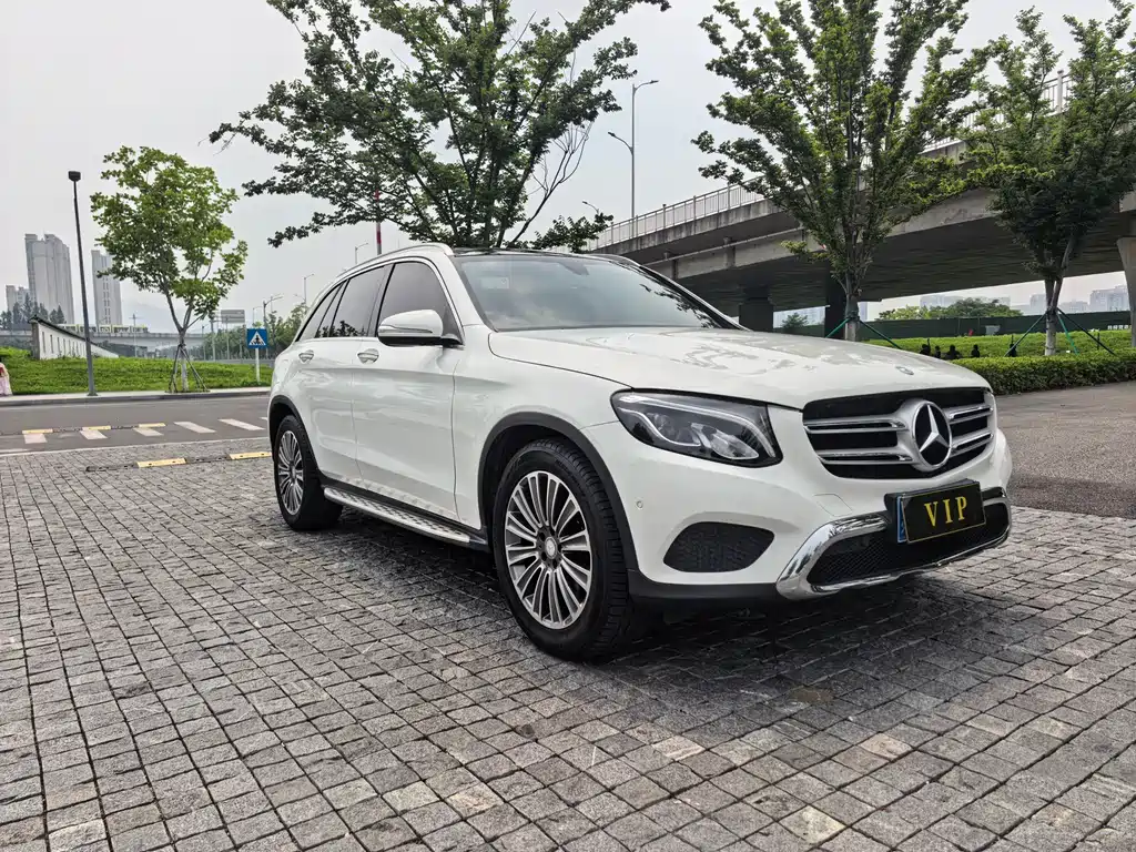 Mercedes-Benz GLC 2016