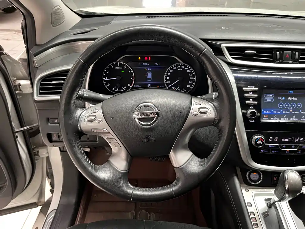 Nissan Murano 2018 — фото 8