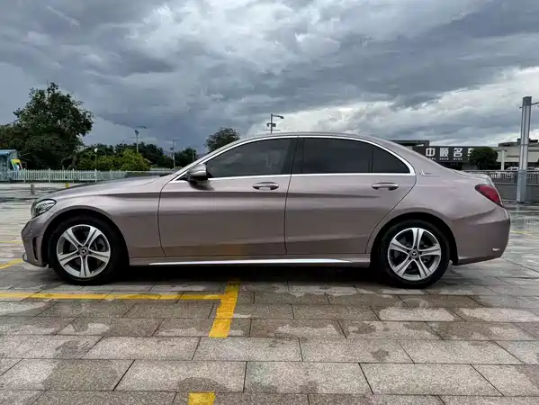 Mercedes-Benz C-Class 2019