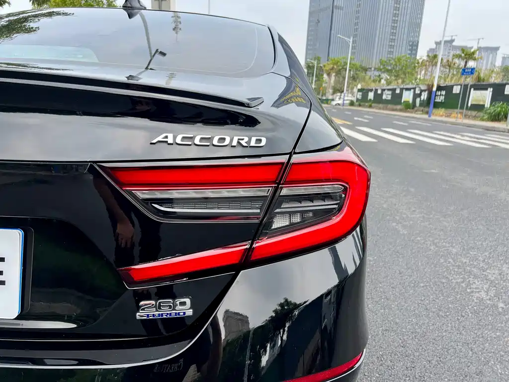 Honda Accord 2021 — фото 26