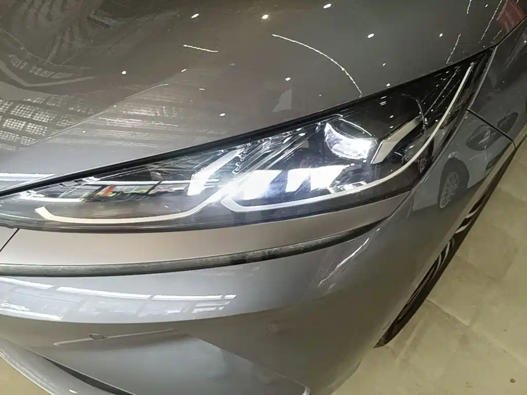 BYD Qin L 2025 — фото 18