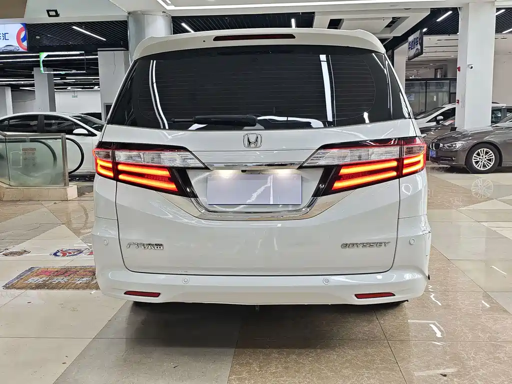 Honda Odyssey 2020 — фото 5