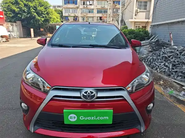 Toyota Yaris L 2015