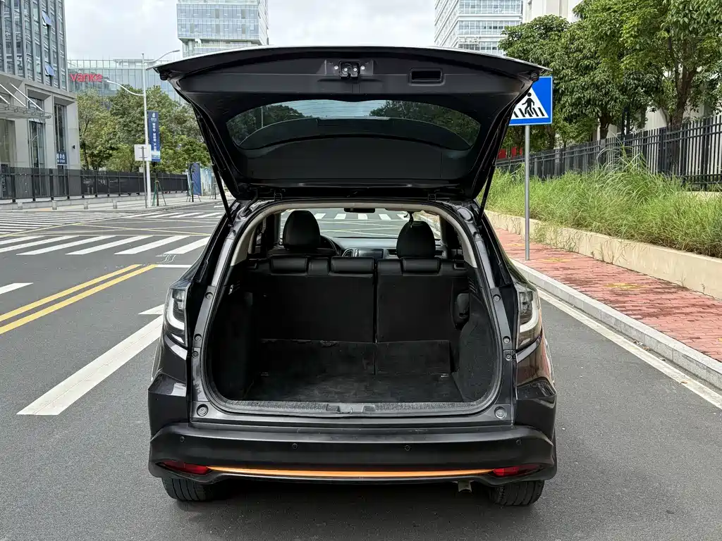 Honda Vezel 2022 — фото 10