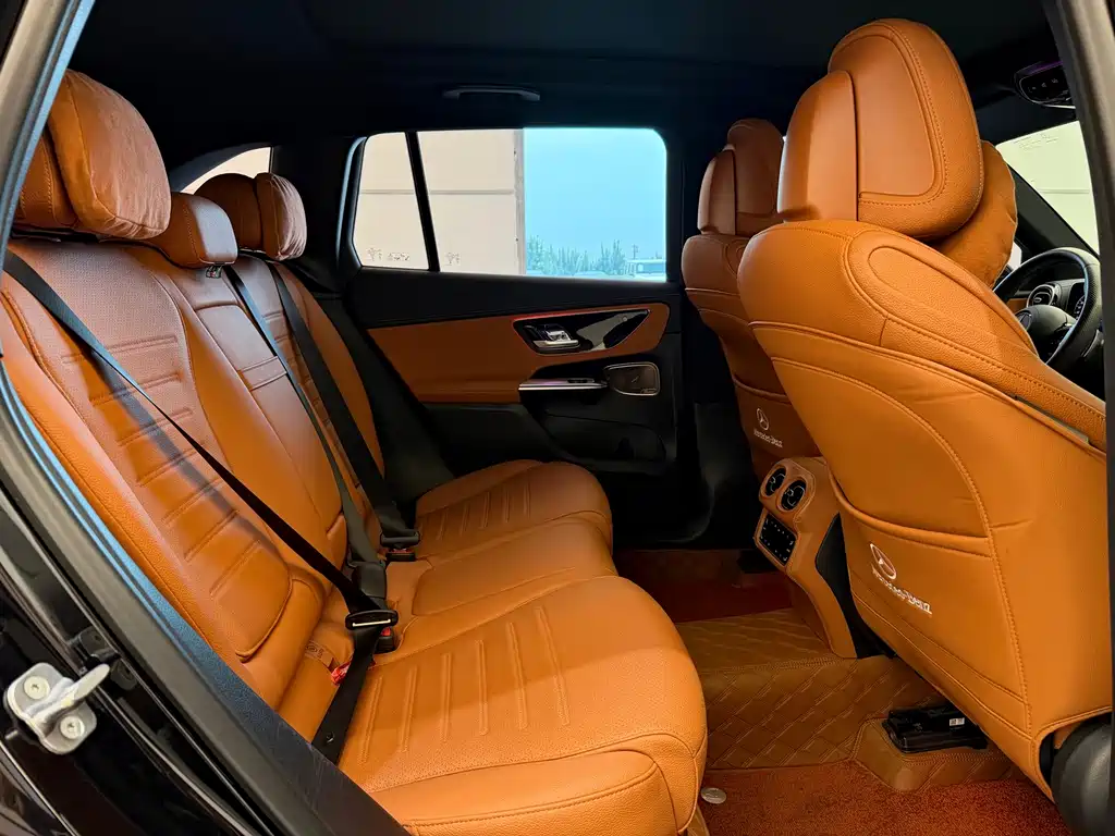 Mercedes-Benz GLC 2023 — фото 11