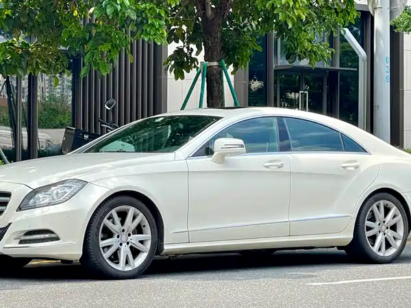 Mercedes-Benz CLS 2012