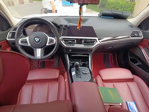 BMW 3 Series 2022