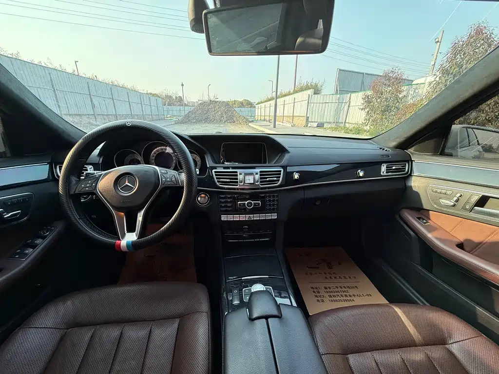 Mercedes-Benz E-Class 2014 — фото 19