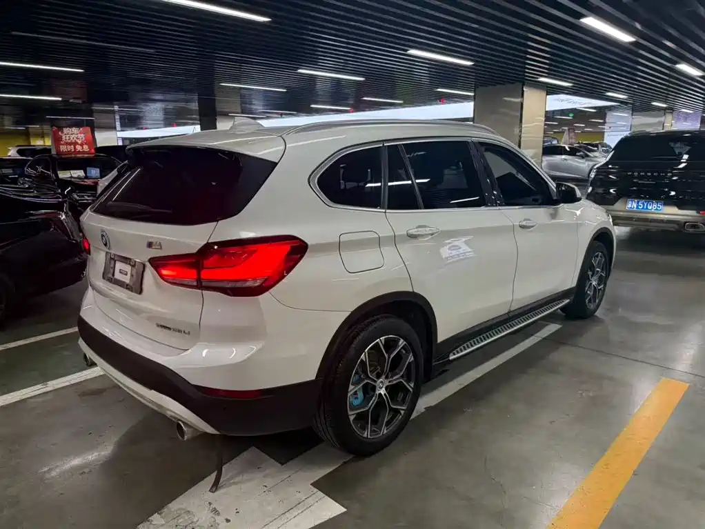 BMW X1 2022 — фото 4