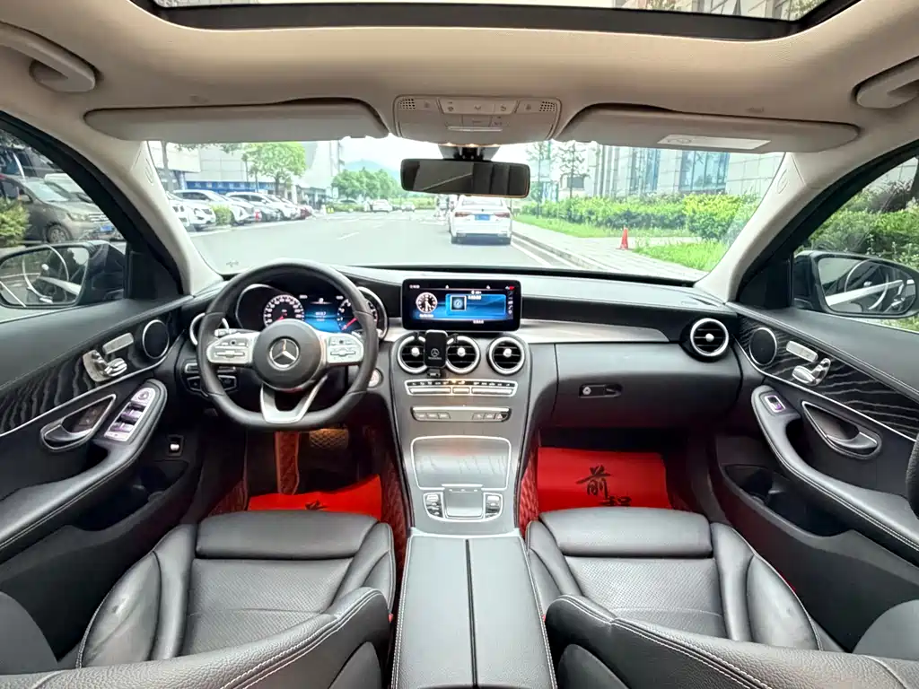 Mercedes-Benz C-Class 2021 — фото 15