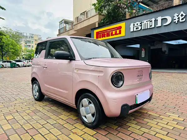 Geely Galaxy Panda 2023