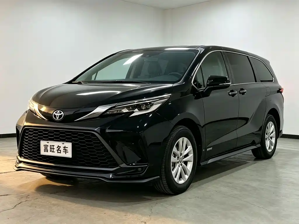 Toyota Granvia 2023