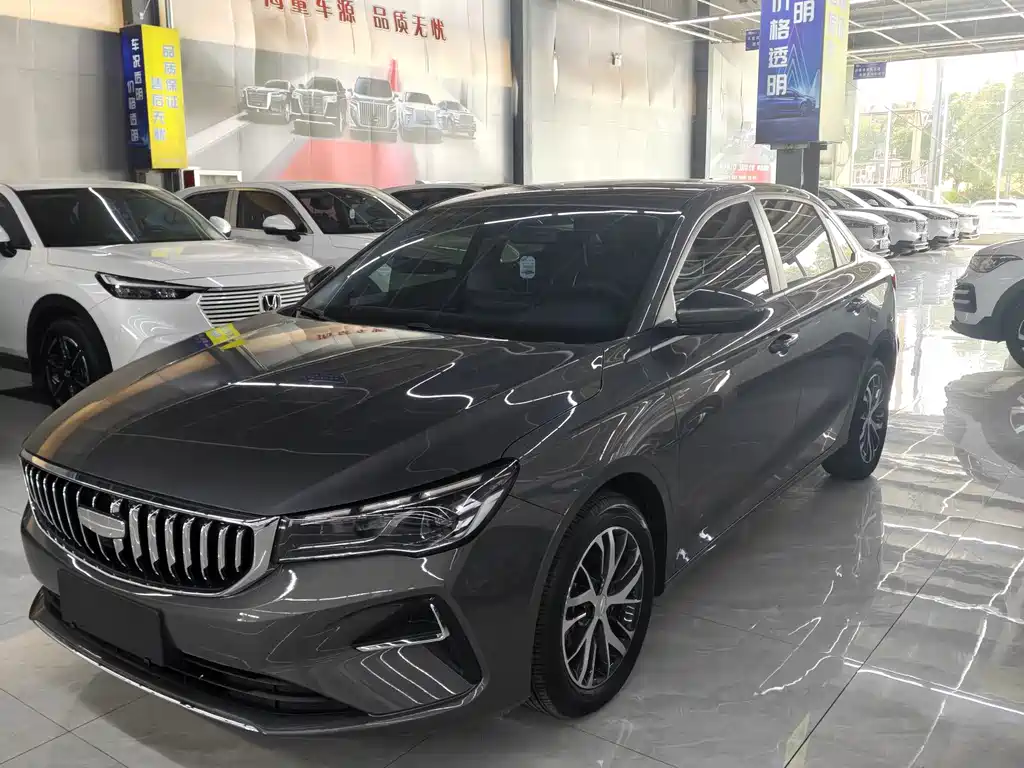 Geely Emgrand 2026