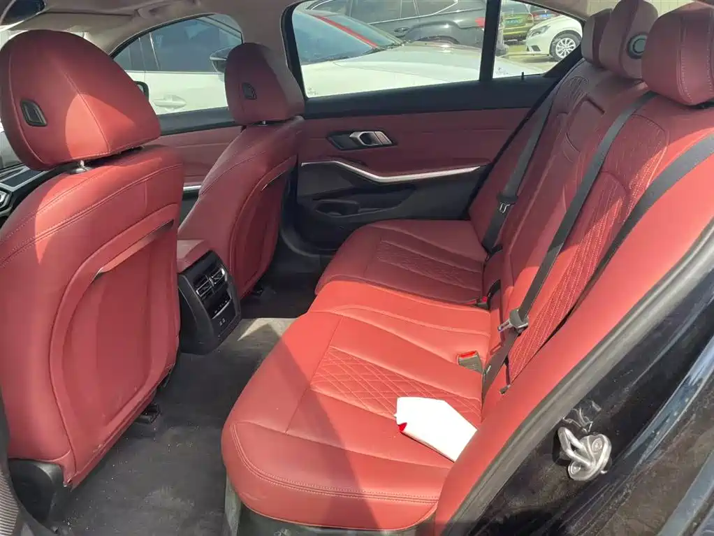 BMW 3 Series 2023