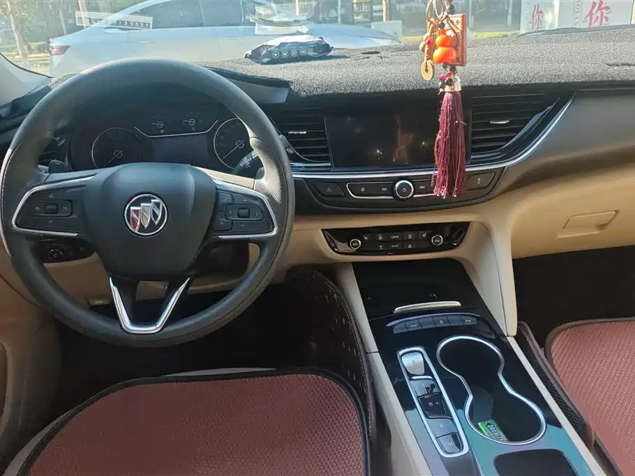 Buick Regal 2022 — фото 12
