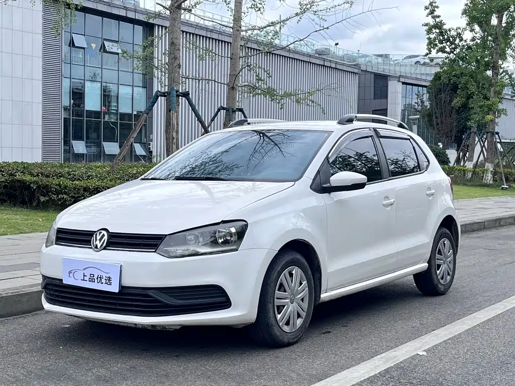 Volkswagen Polo 2015