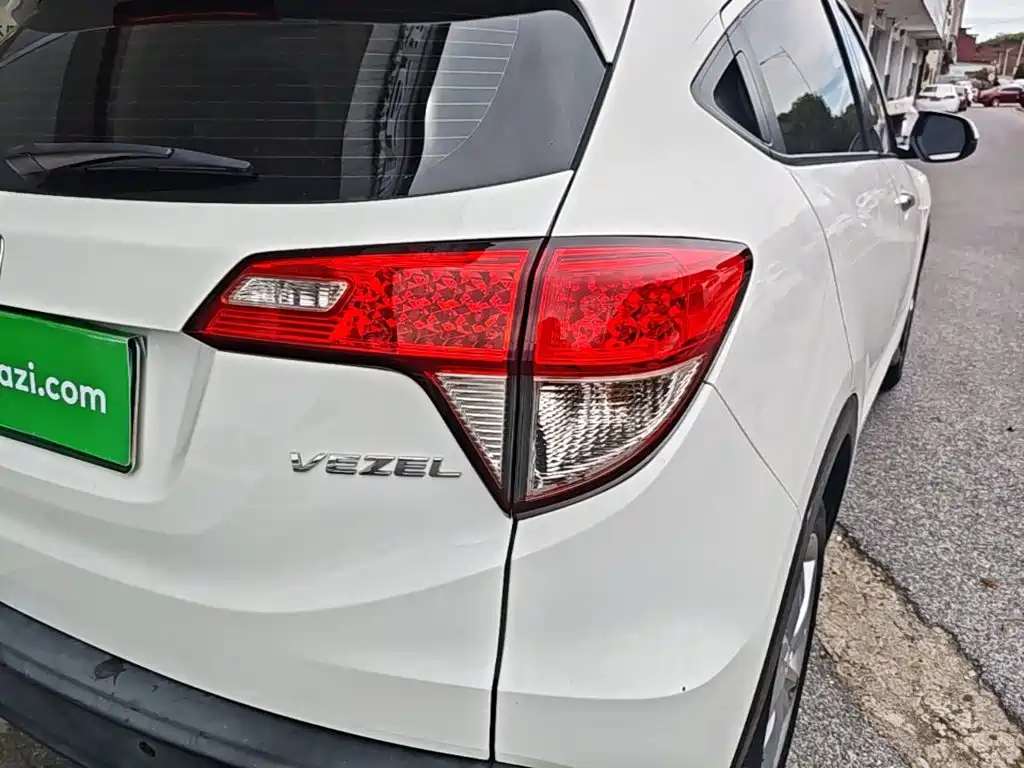 Honda Vezel 2021 — фото 8
