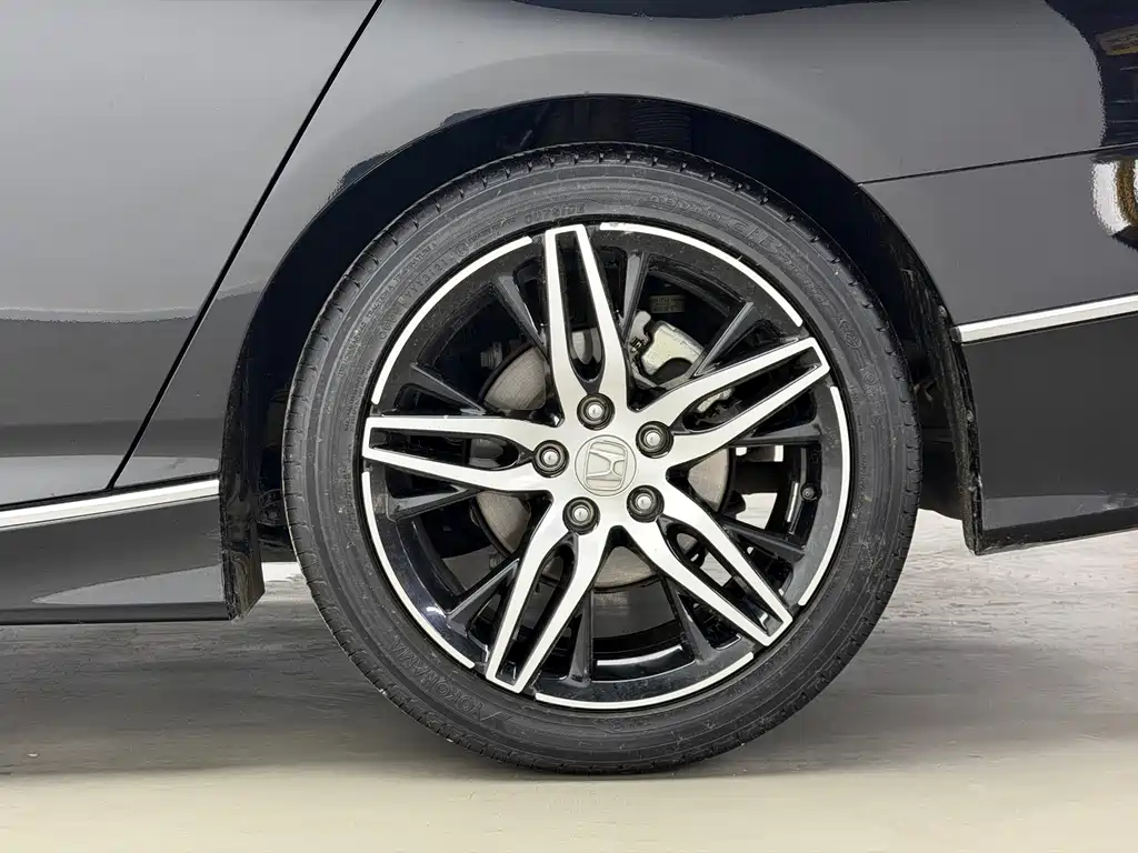 Honda Accord 2021 — фото 20
