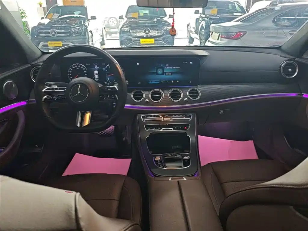 Mercedes-Benz E-Class 2021 — фото 10
