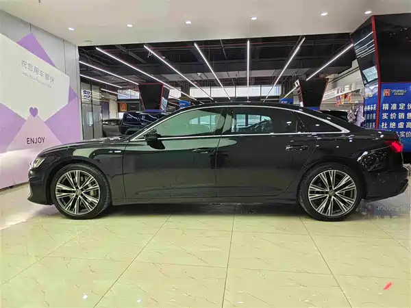 Audi A6L 2020