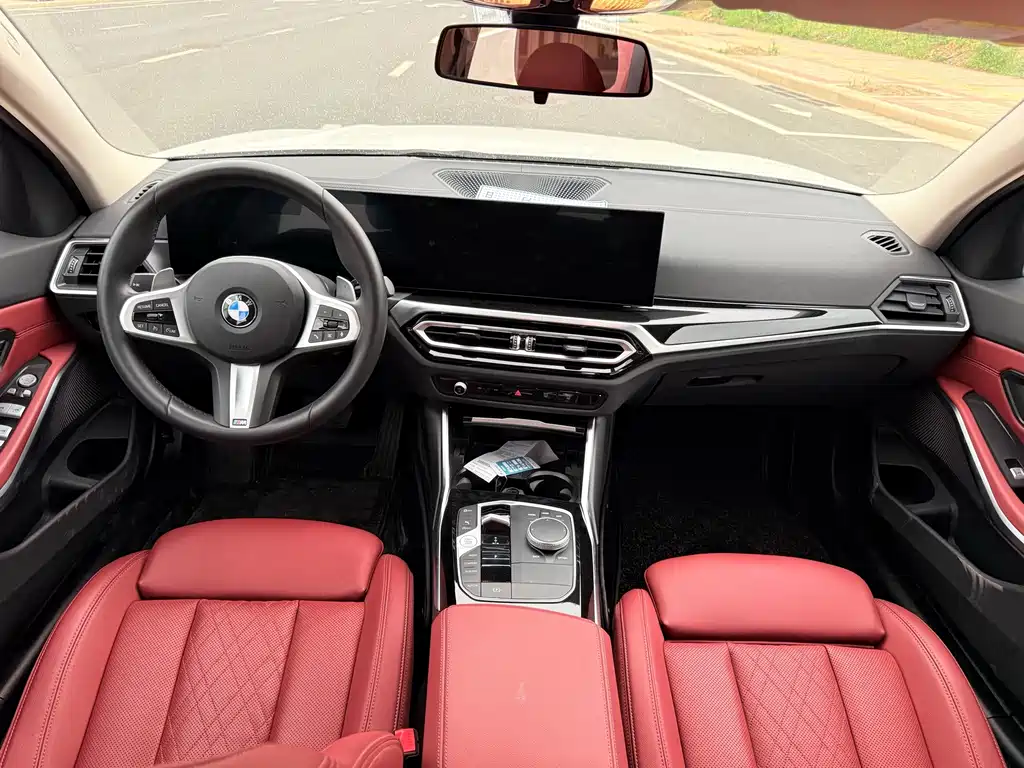 BMW 3 Series 2024