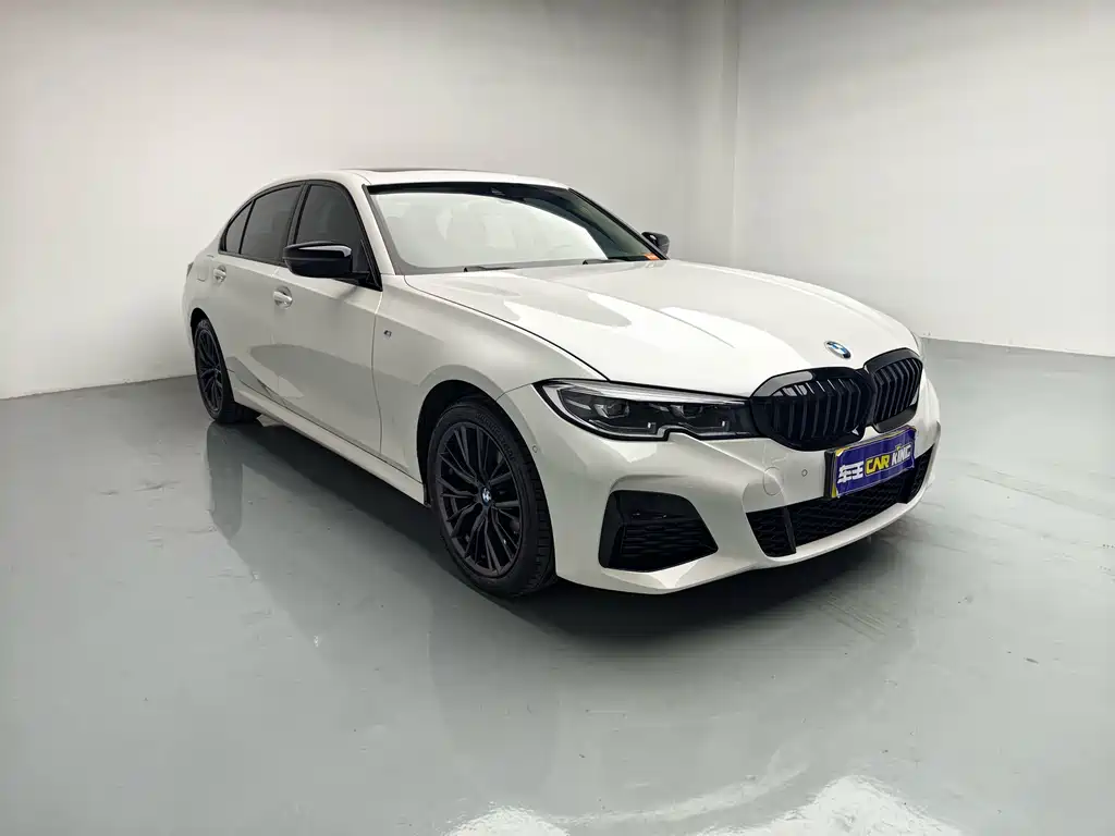 BMW 3 Series 2022