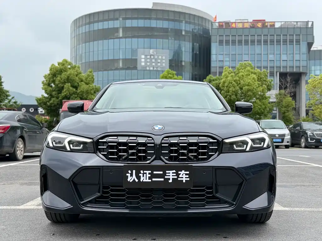 BMW 3 Series 2023