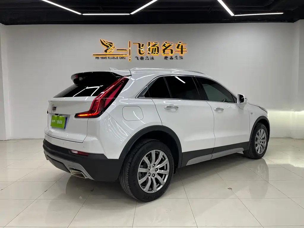 Cadillac XT4 2021 — фото 18