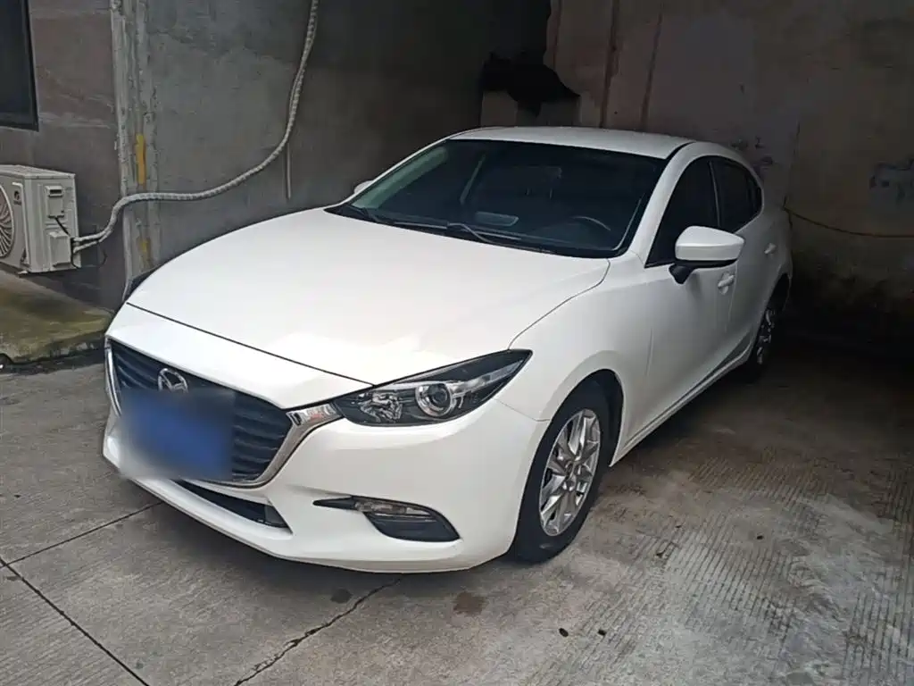 Mazda 3 Axela 2018 — фото 2