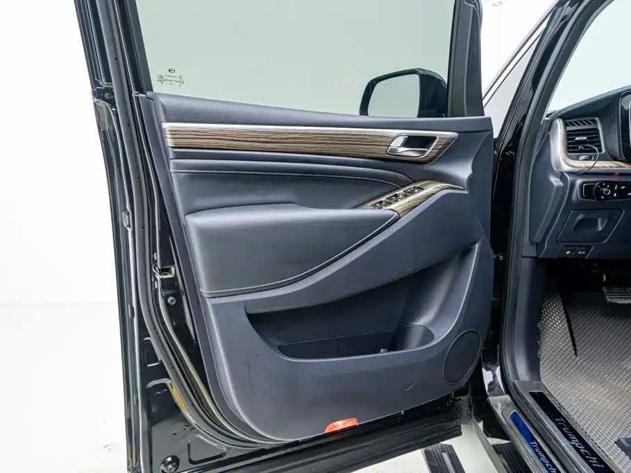 GAC Trumpchi M8 2023 — фото 14