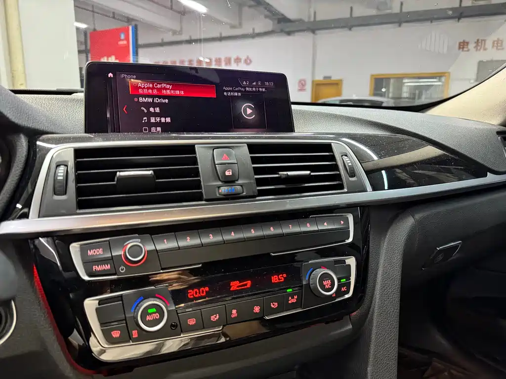 BMW 3 Series GT 2018 — фото 10