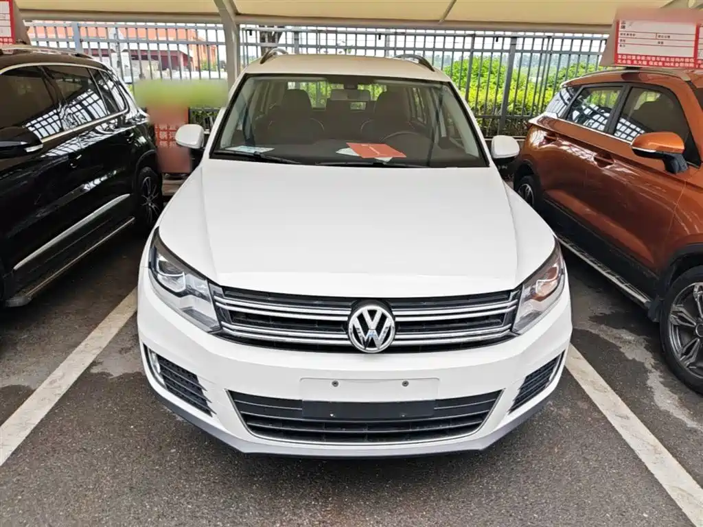 Volkswagen Tiguan 2015 — фото 3