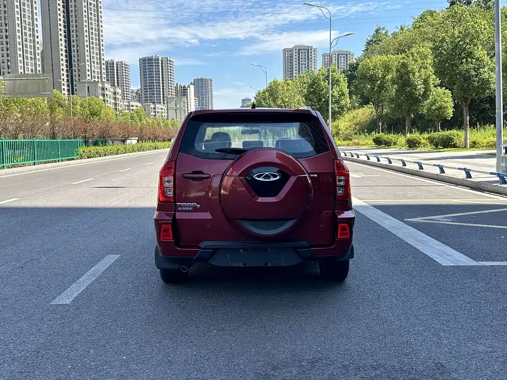 Chery Tiggo 3 2016 — фото 10