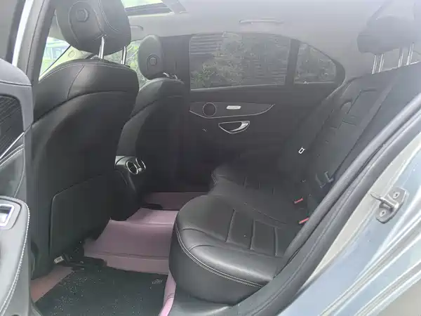 Mercedes-Benz C-Class 2019