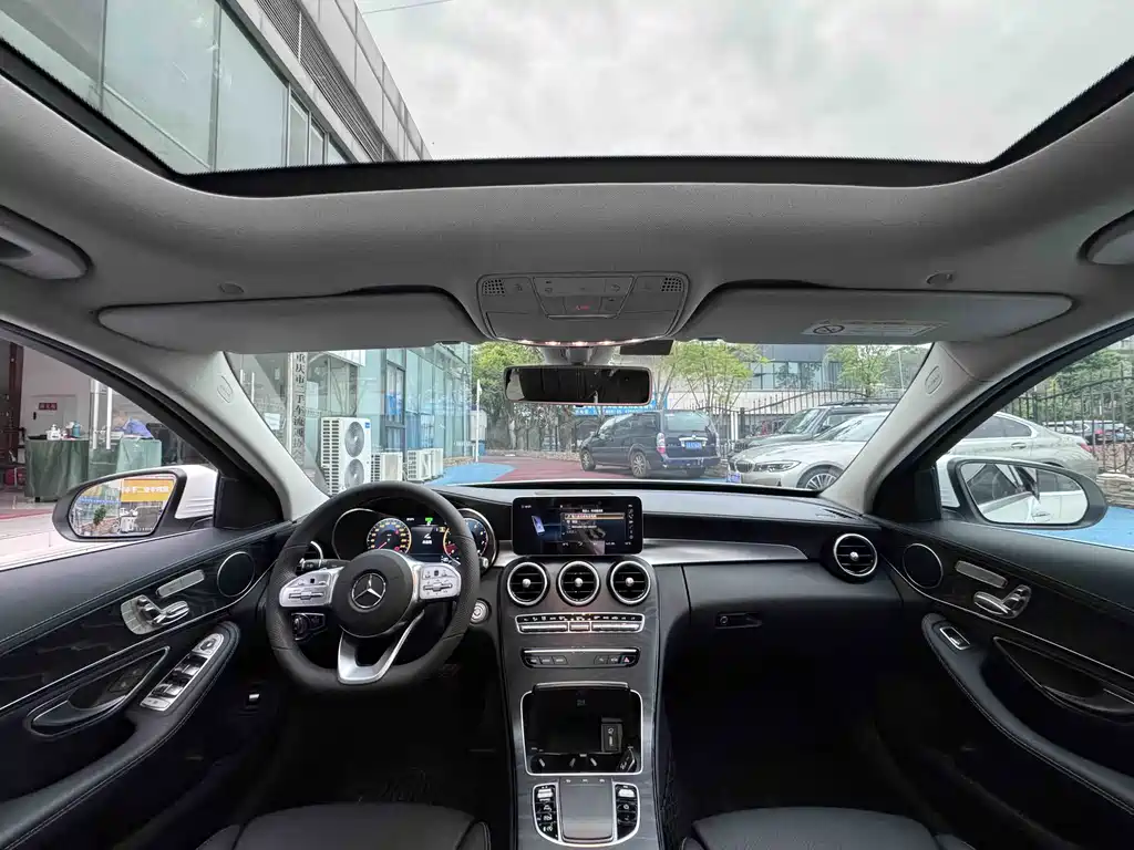 Mercedes-Benz C-Class 2019