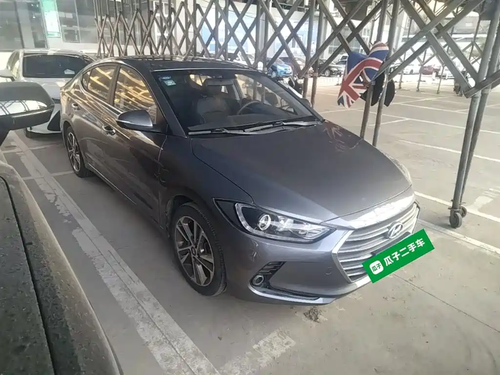 Hyundai Elantra 2017 — фото 4