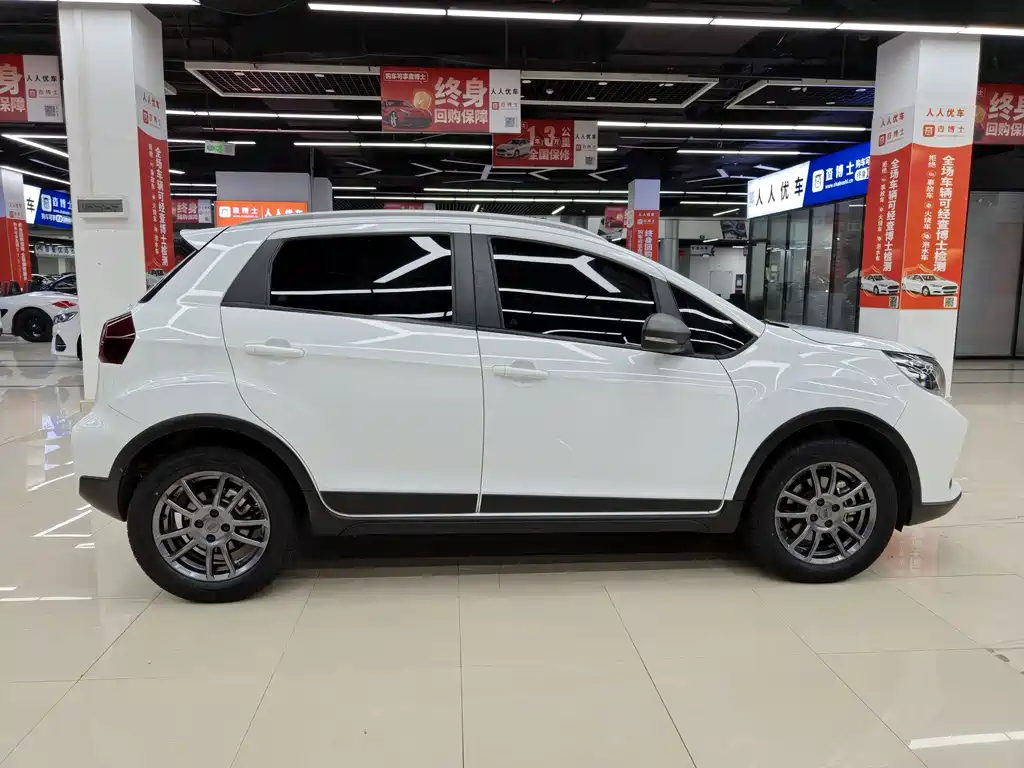 Geely Vision X3 2021