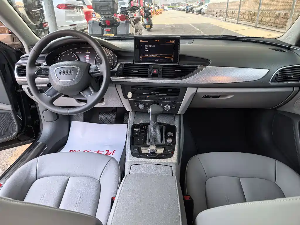 Audi A6L 2014 — фото 19