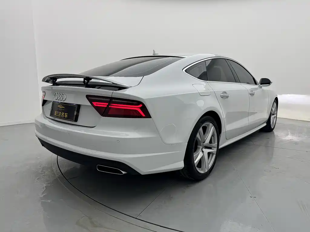 Audi A7 2016 — фото 27